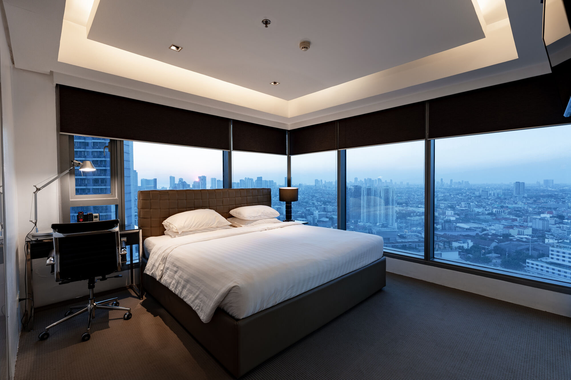 Deluxe 2-Bedroom (6)